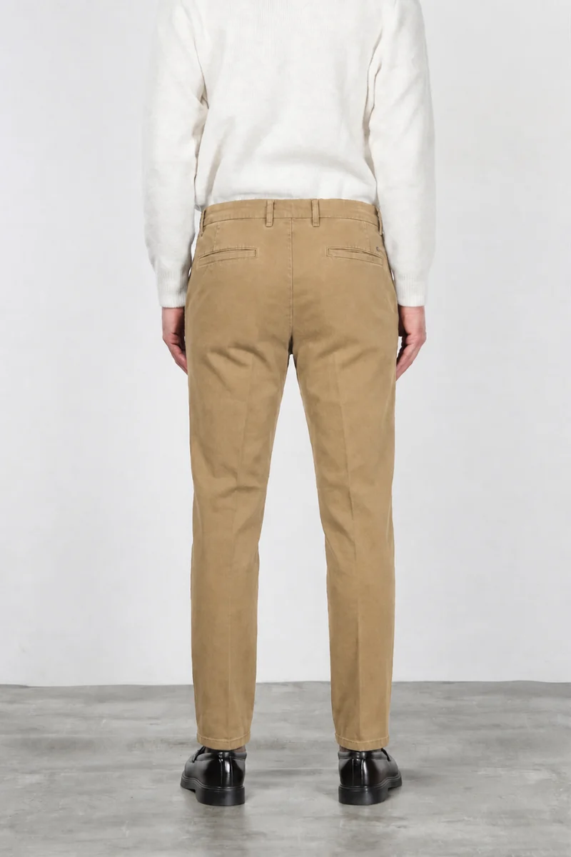 Madison pantalon chino homme en bull stretch carrot fit