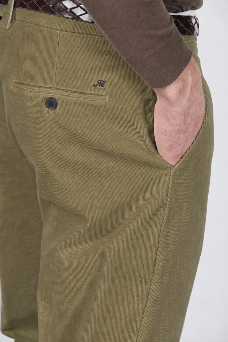 Paris pantalon chino homme en velours 1000 raies stretch carrot fit ①