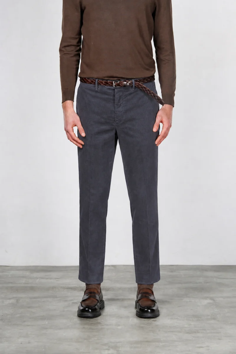 Paris pantalon chino homme en velours 1000 raies stretch carrot fit ①