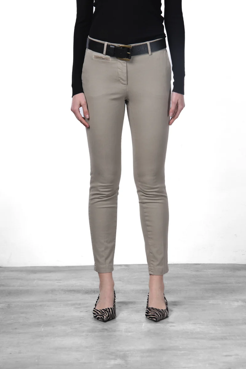 New York Slim pantalon chino femme en satin slim fit ①