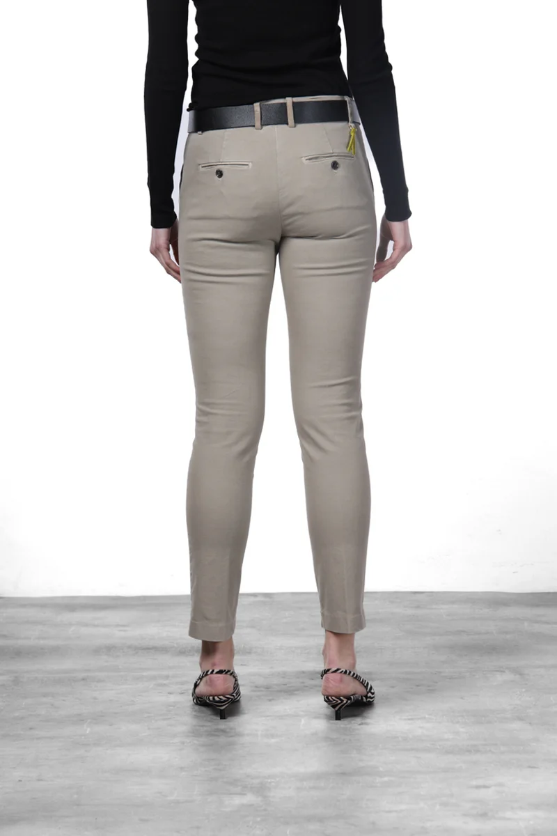 New York Slim pantalon chino femme en satin slim fit ①