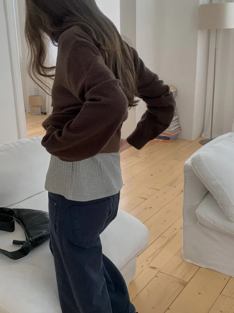Anstand V-Neck Cashmere Blend Knit Pullover