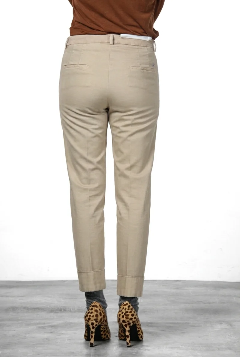 New York Carrot pantalon chino femme en gabardine de coton et laine carrot fit ①