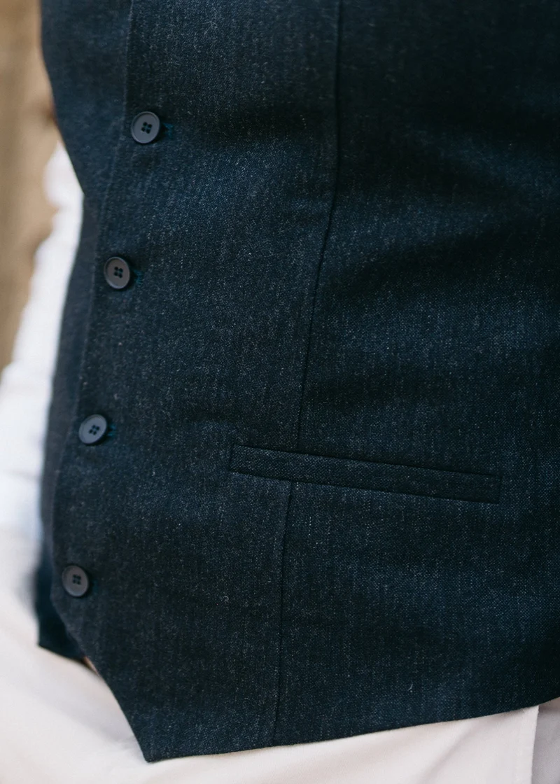 Le gilet de costume