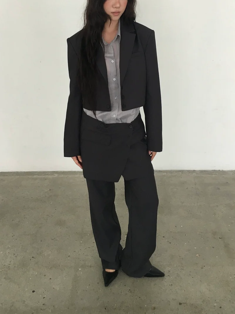 Lovemoment Two-Way Detachable Button Blazer Set