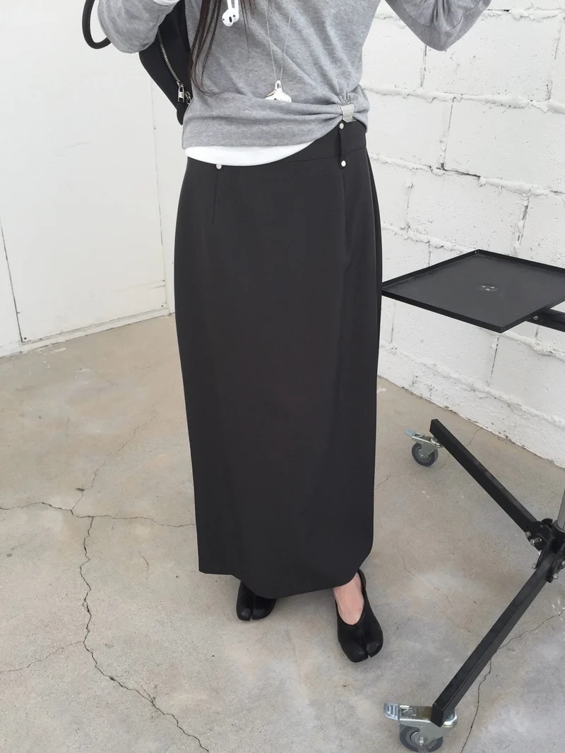 Nweol Stud Detail High Waist Maxi Skirt
