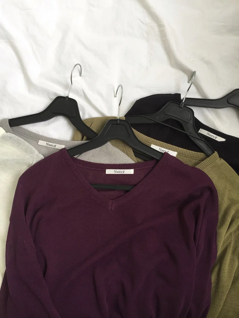 (2Pack) Nweol V-Neck Drop Shoulder Oversized Knit Sweater