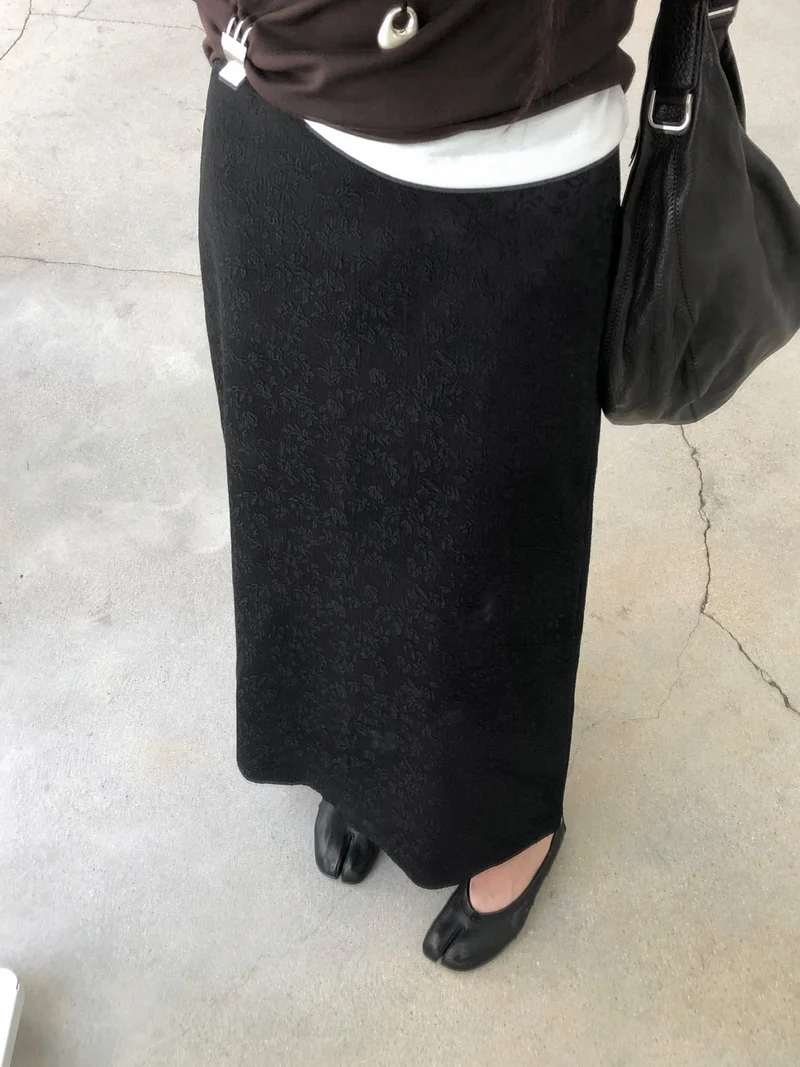Nweol Floral Jacquard Maxi Skirt