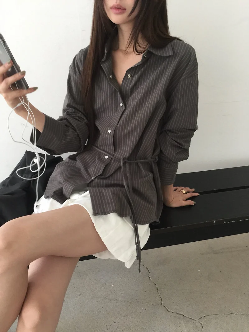 Nweol Striped Snap Button Shirt with Belt