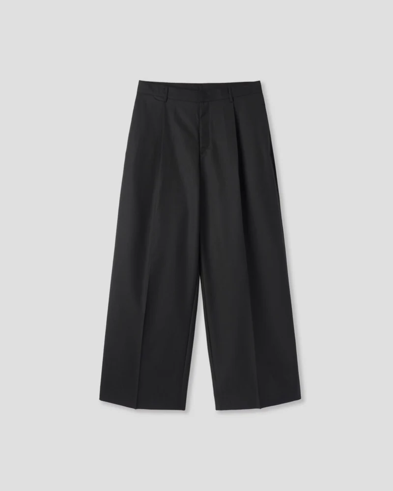 Corkage Oversized One-Tuck Wide Leg Slacks