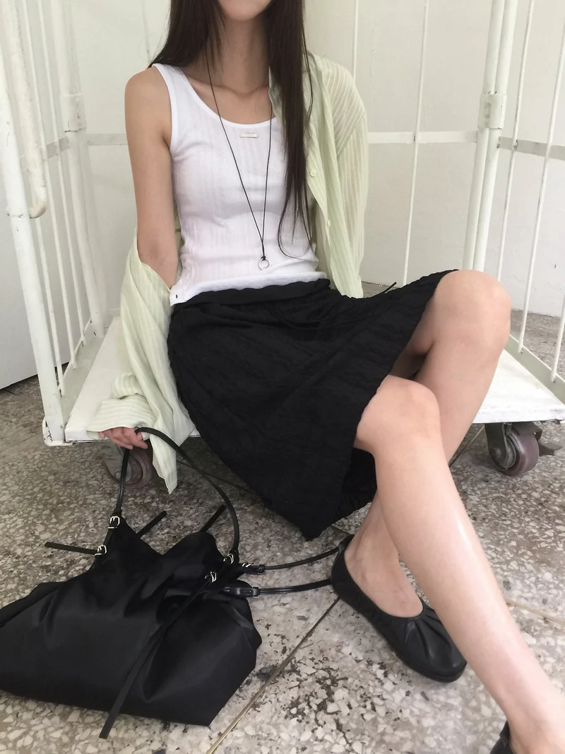 Nweol Bubble Texture Midi Skirt with Lace Waist