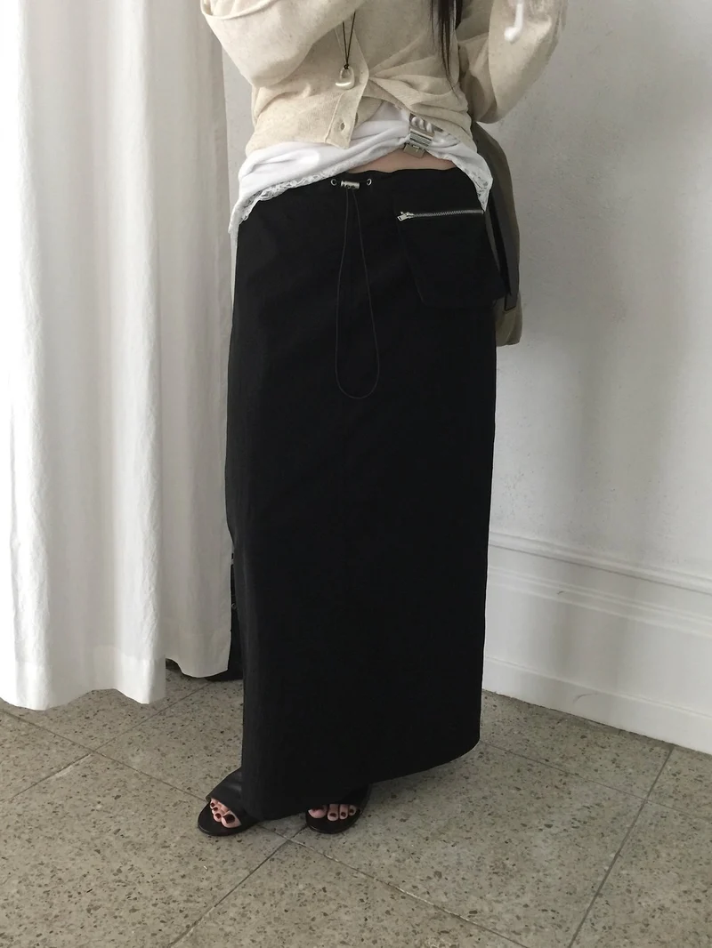 Nweol Low Rise Zip Pocket Maxi Skirt