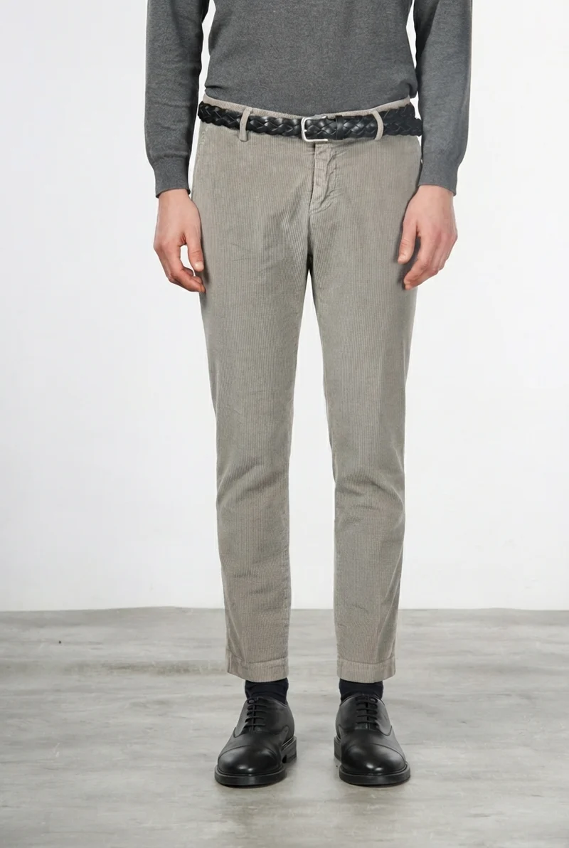 Milano pantalon chino homme en velours côtelé 500 raies, extra slim fit ①