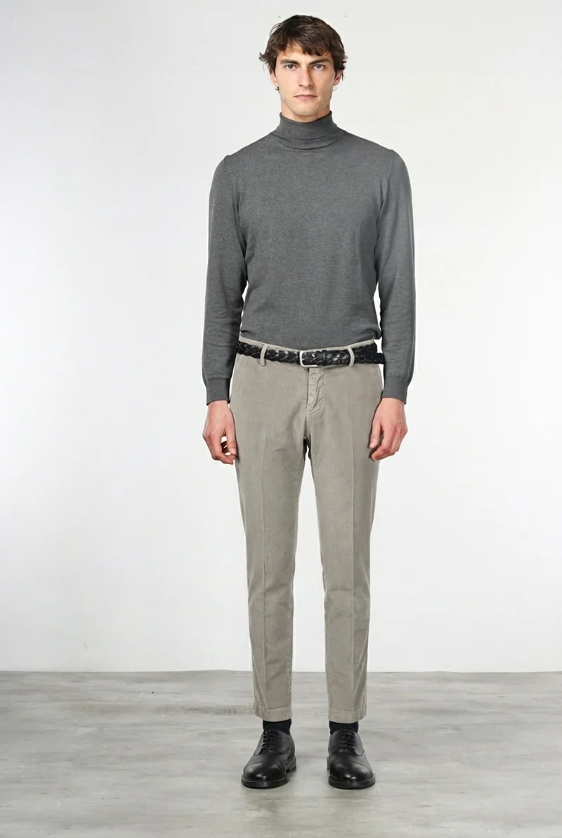 Milano pantalon chino homme en velours côtelé 500 raies, extra slim fit ①