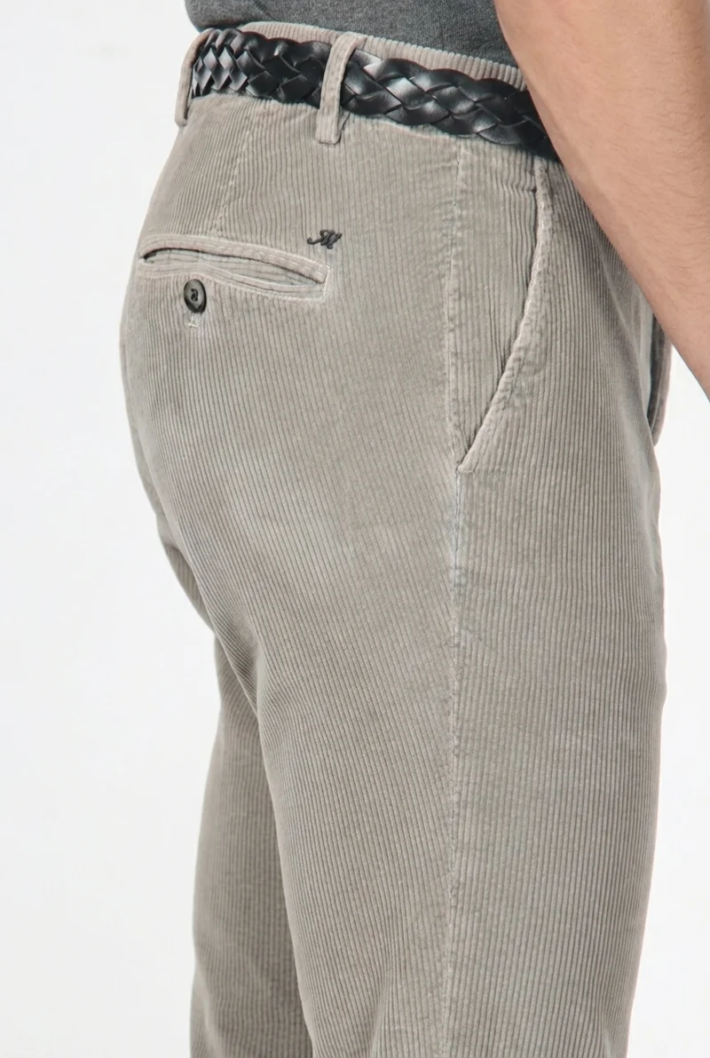 Milano pantalon chino homme en velours côtelé 500 raies, extra slim fit ①