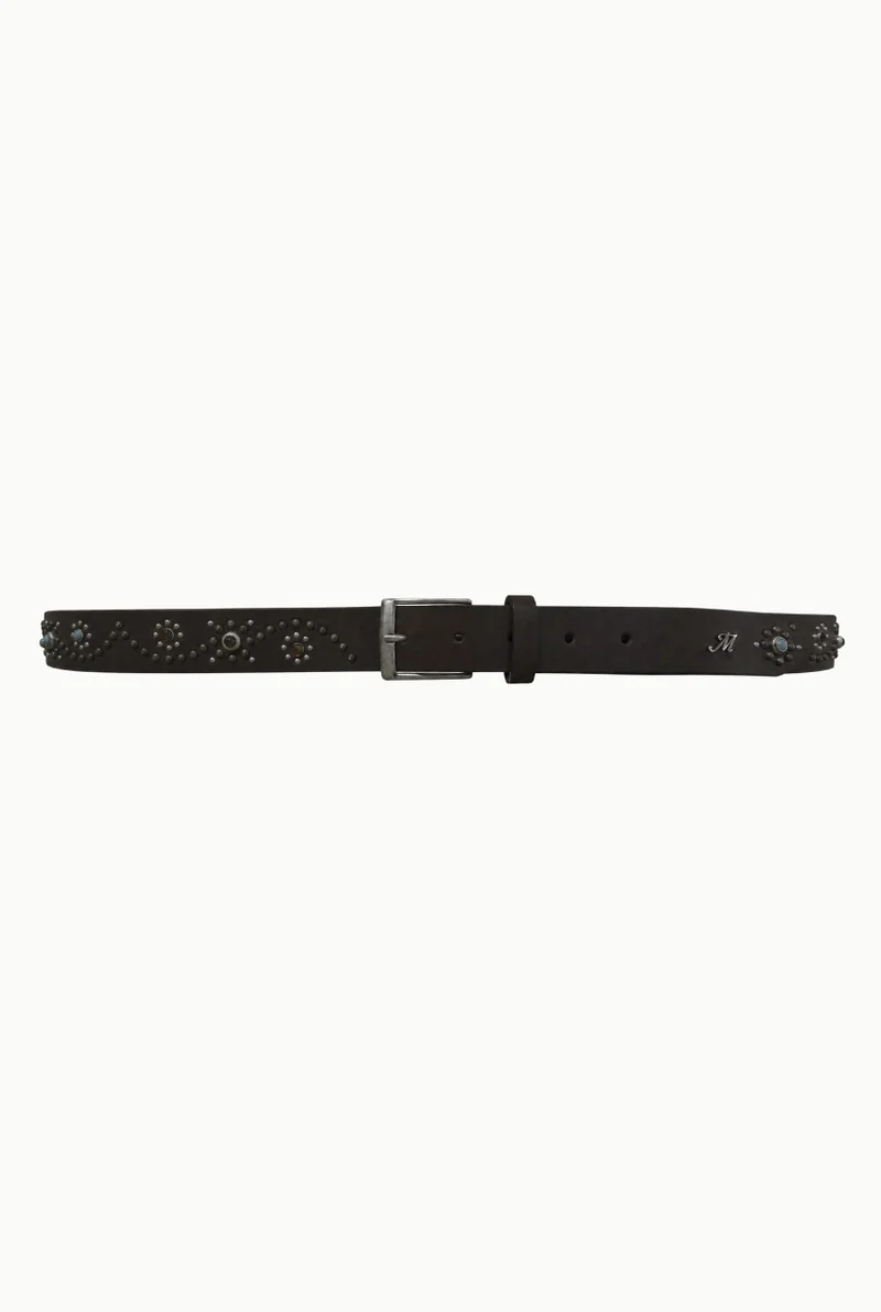 Ceinture en cuir faite main avec clous