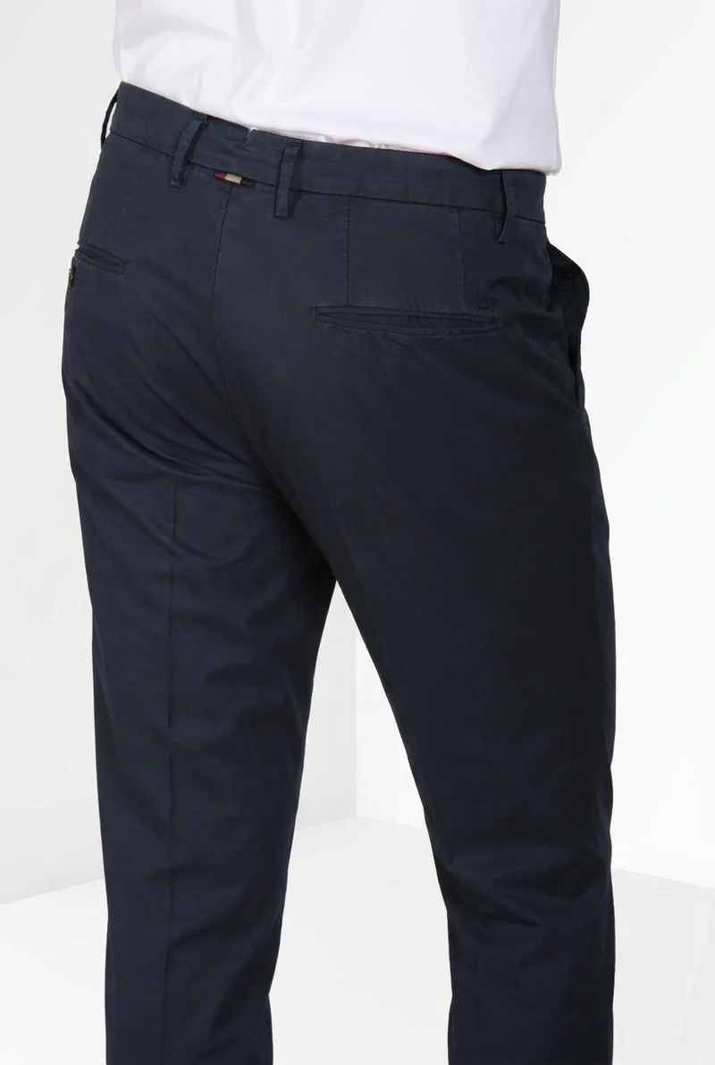 Boston pantalon chino homme en twill léger stretch relaxed fit