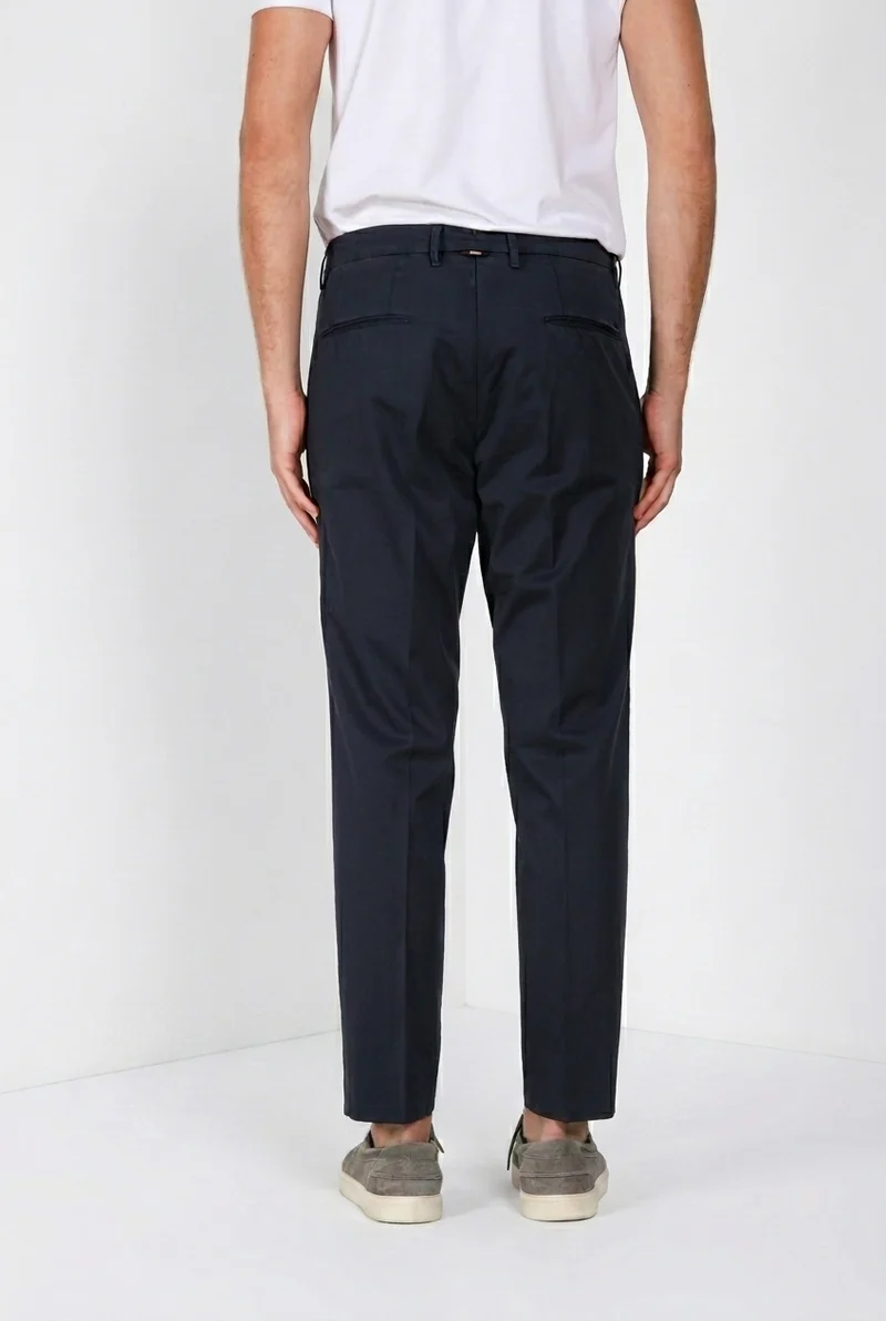Boston pantalon chino homme en twill léger stretch relaxed fit