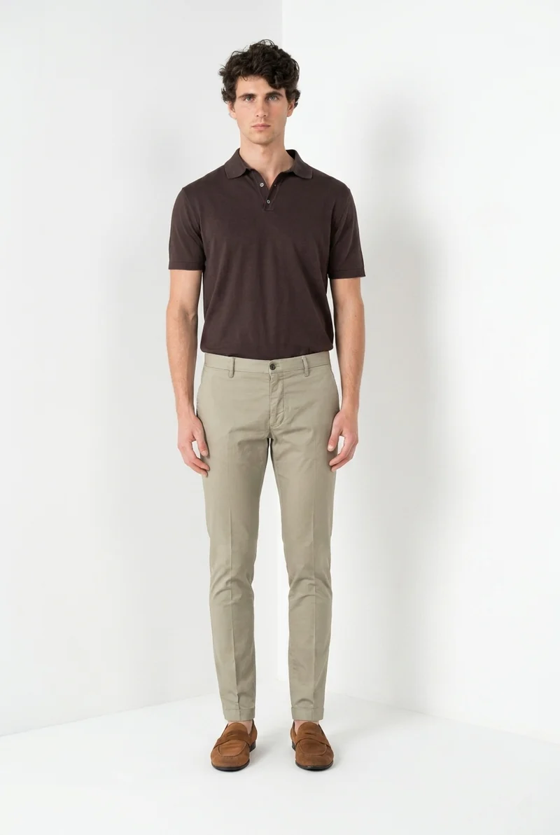 Milano pantalon chino homme en gabardine stretch extra slim fit ①