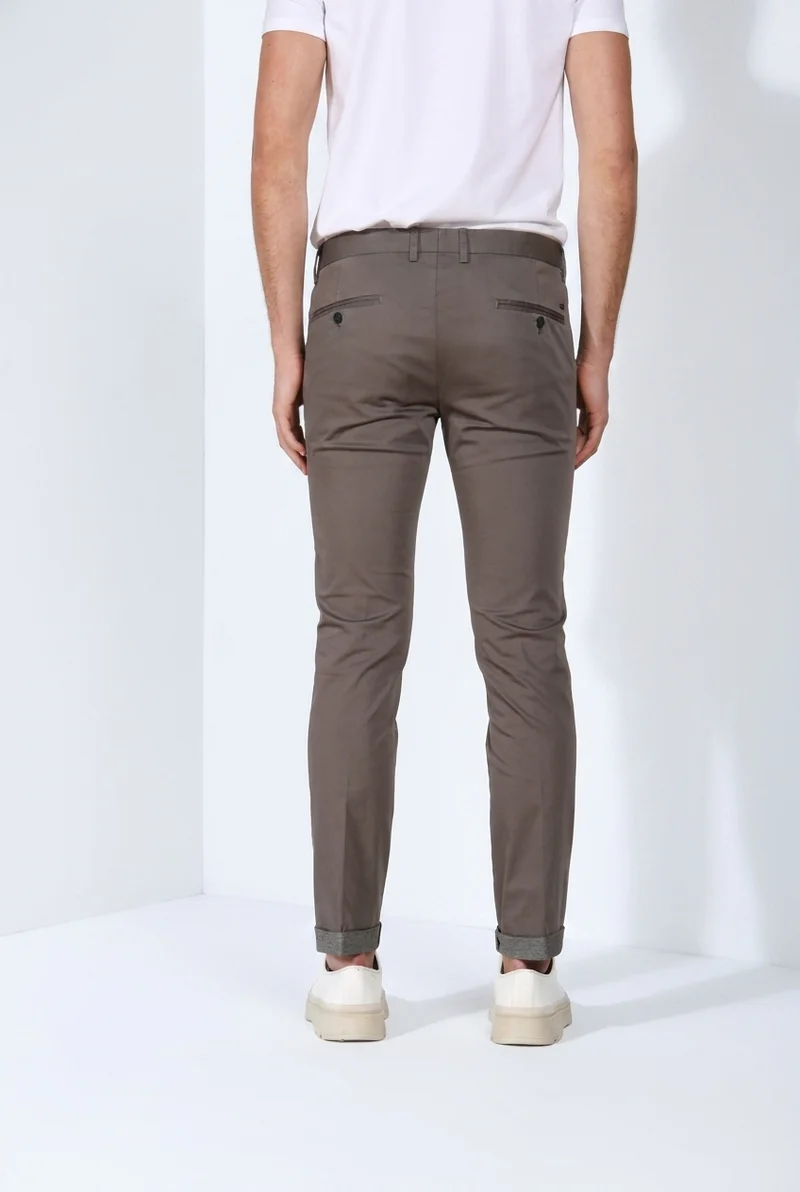 Torino Travel pantalon chino homme en satin technique travel stretch slim fit