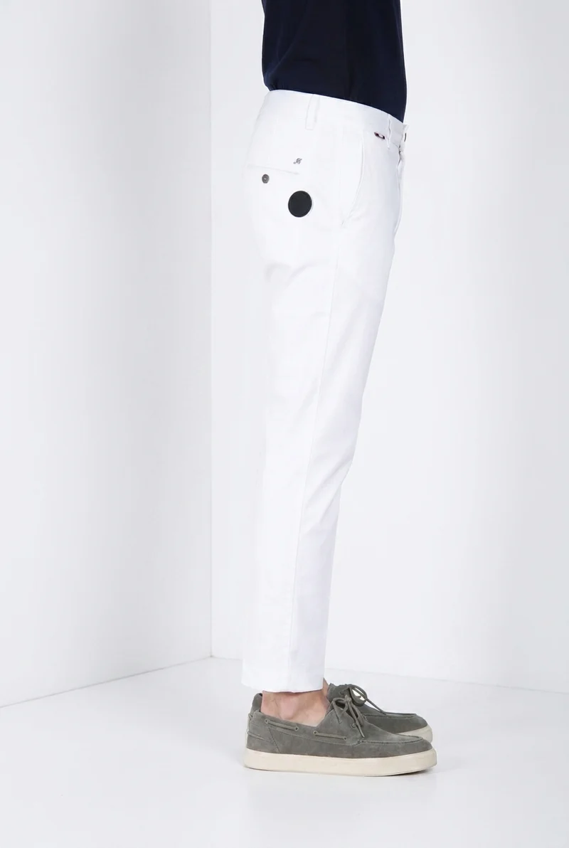 John Coolkhinos pantalon chino homme en satin stretch Logo Edition carrot fit ①