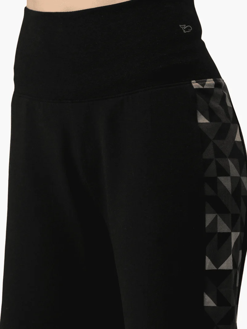 Train Shorts Pune