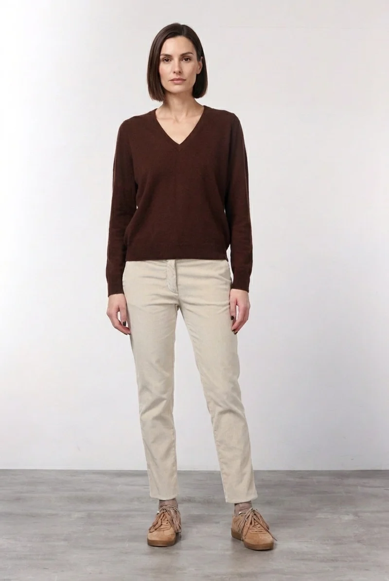 New York Slim pantalon chino femme en velours à grosses côtes slim fit ①