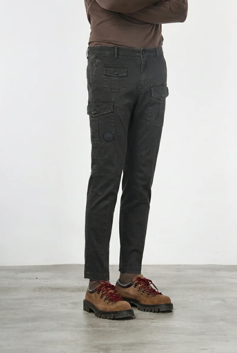 George Coolpocket pantalon cargo homme en gabardine carrot fit ①