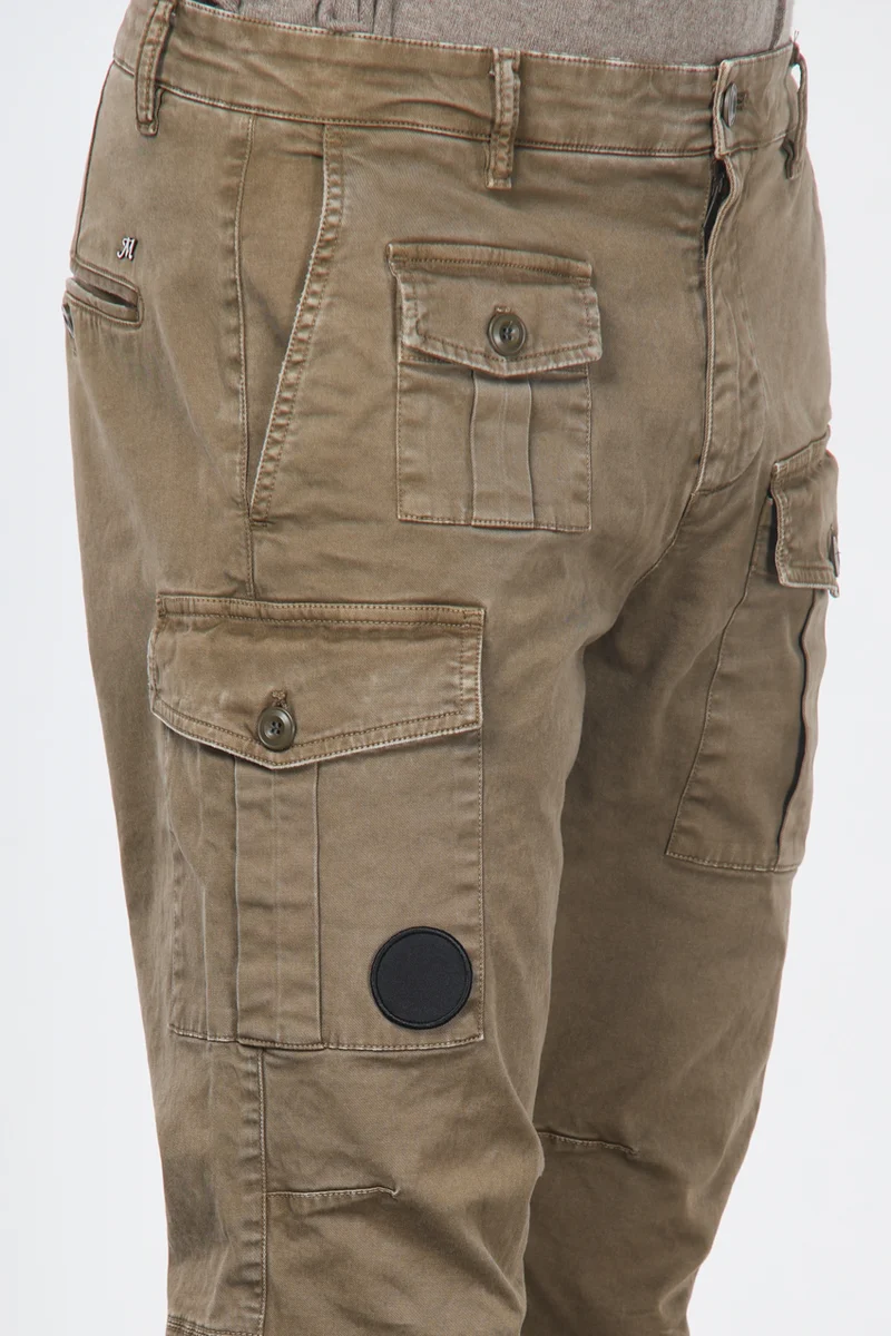 George Coolpocket pantalon cargo homme en gabardine carrot fit ①