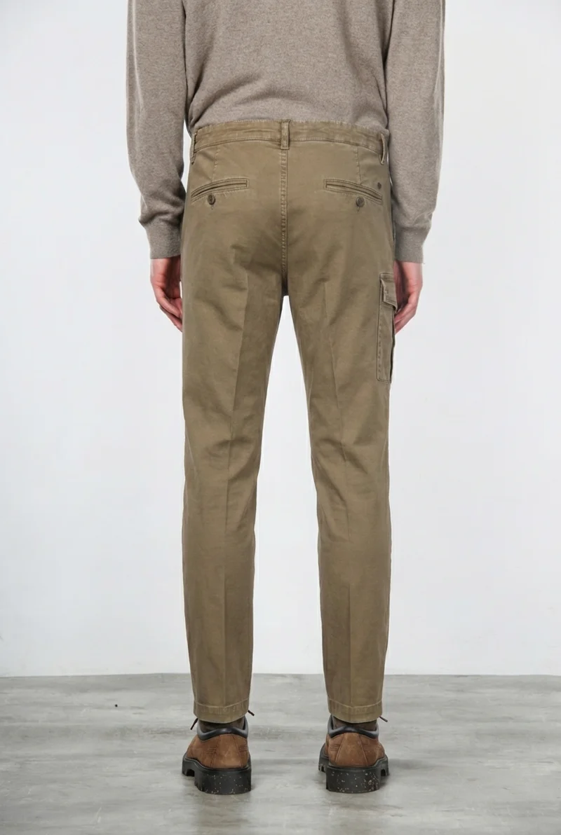 George Coolpocket pantalon cargo homme en gabardine carrot fit ①