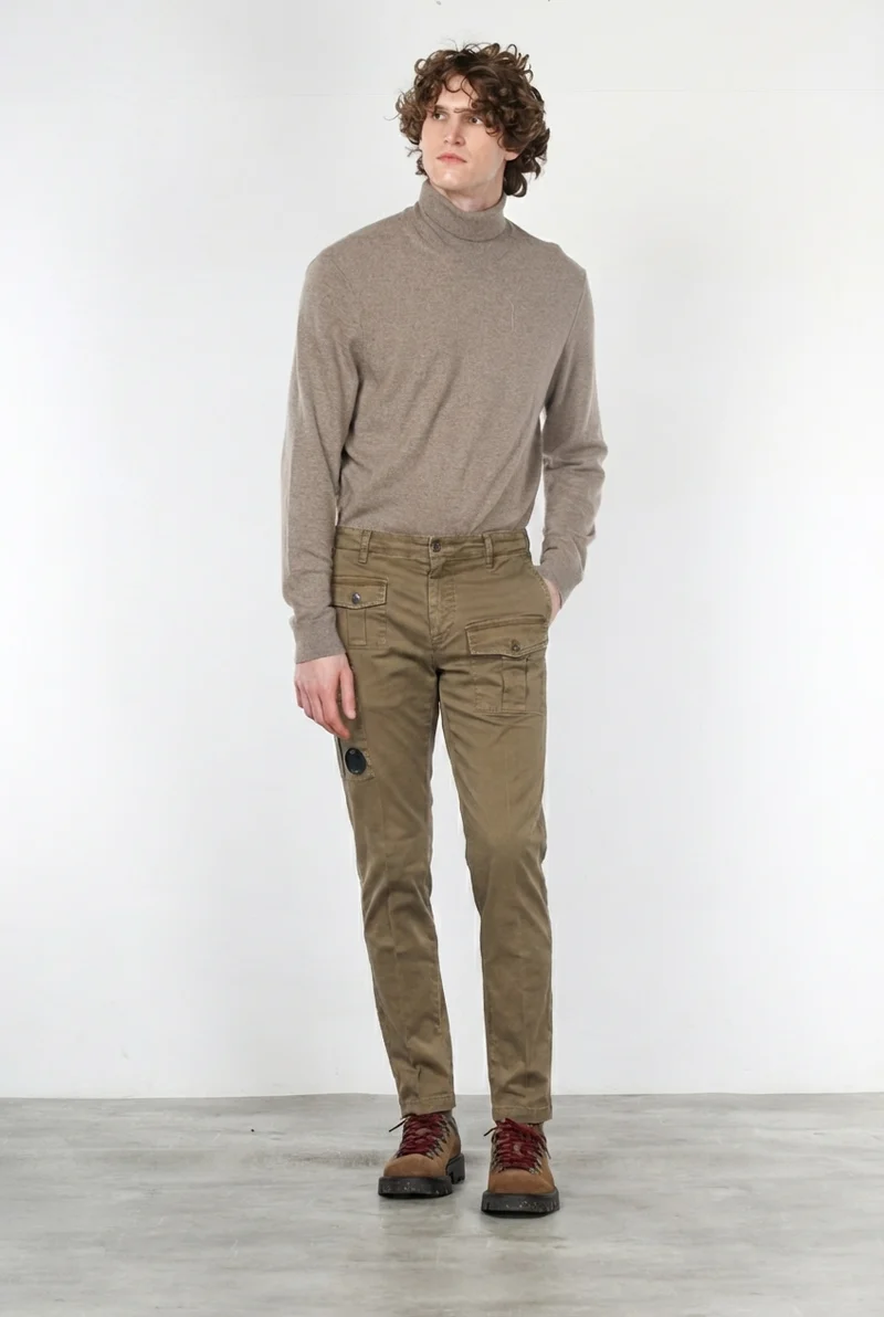 George Coolpocket pantalon cargo homme en gabardine carrot fit ①
