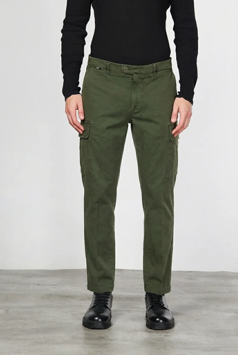 Chile pantalon cargo homme en gabardine carrot fit