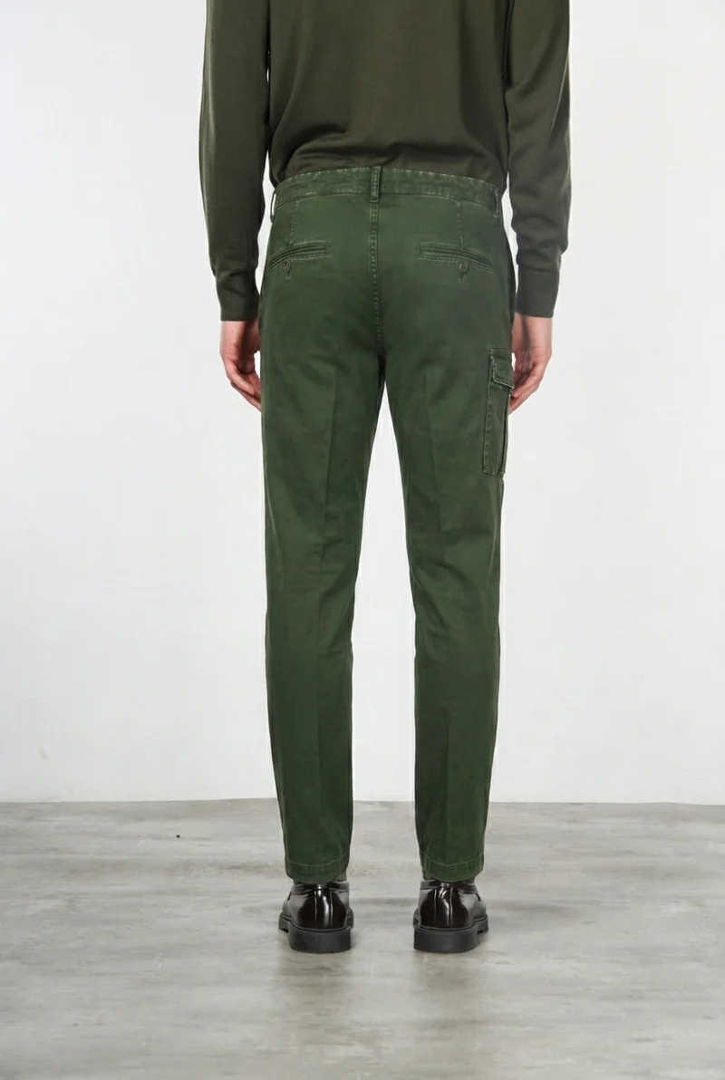 George Coolpocket pantalon cargo homme en gabardine carrot fit ①