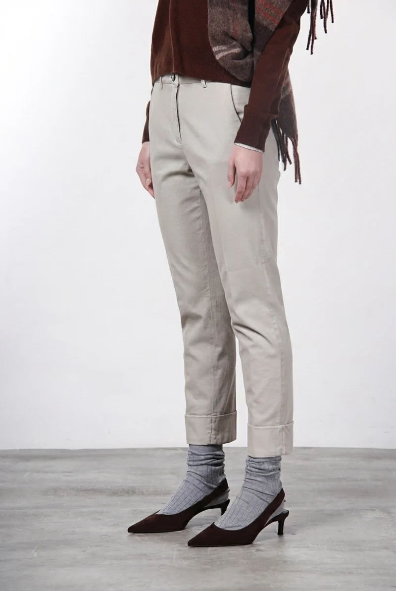 New York Carrot pantalon chino femme en gabardine de coton et laine carrot fit ①