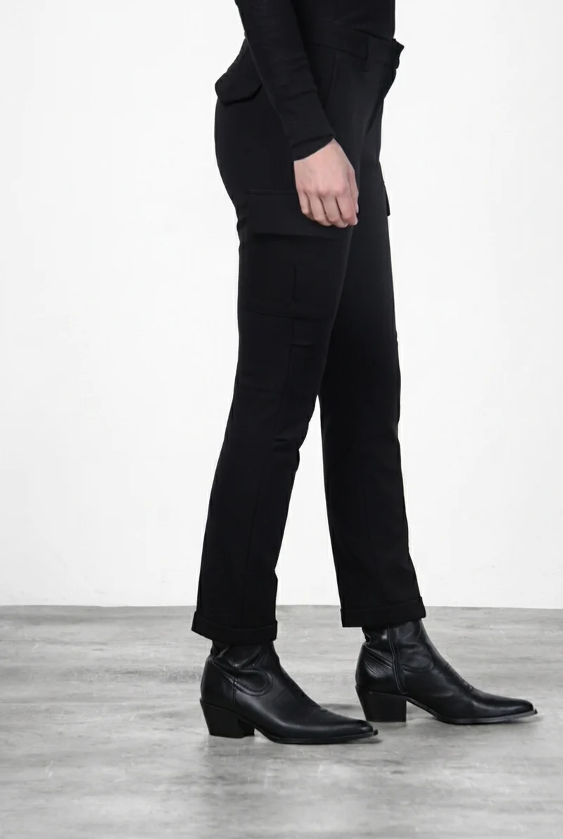 Chile City pantalon cargo femme en jersey technique slim fit
