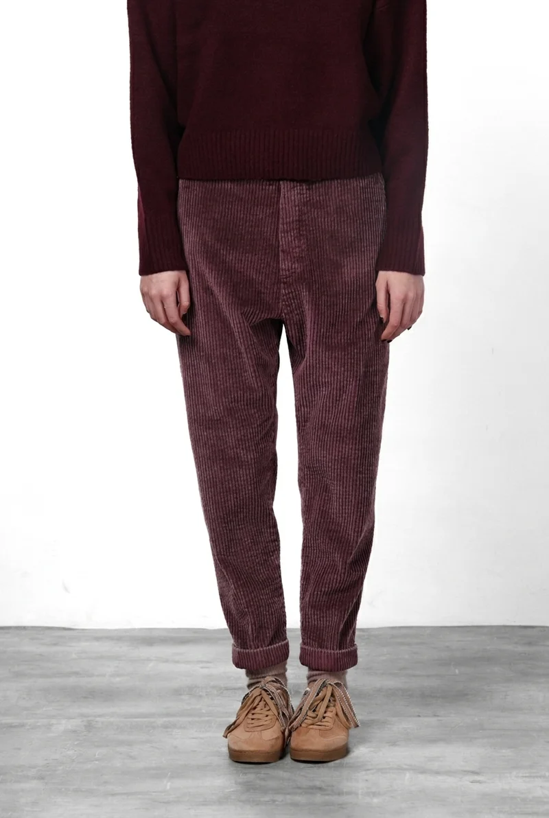 Malibu Jogger City pantalon chino femme en velours à grosses côtes relaxed fit