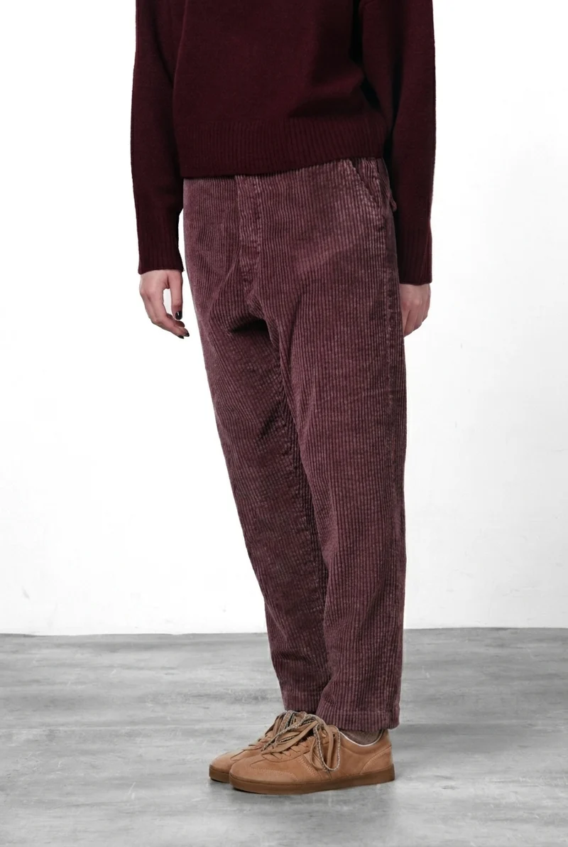Malibu Jogger City pantalon chino femme en velours à grosses côtes relaxed fit