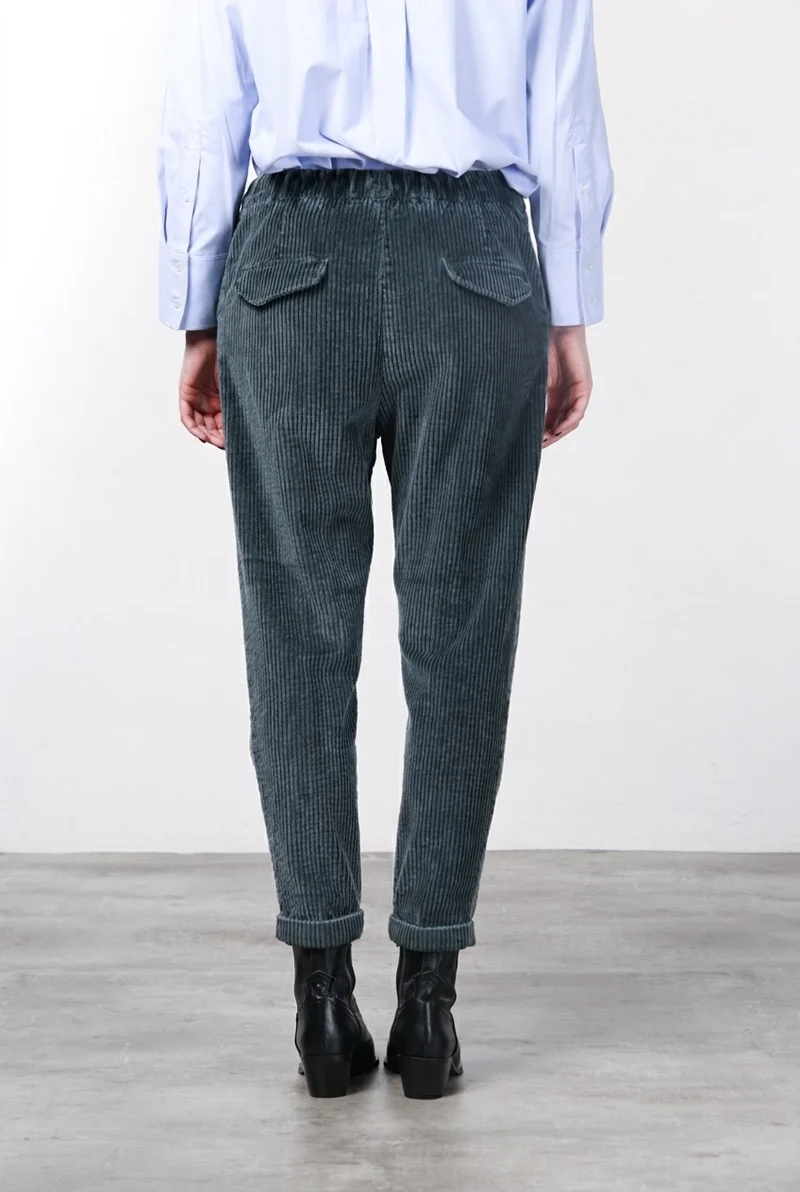 Malibu Jogger City pantalon chino femme en velours à grosses côtes relaxed fit