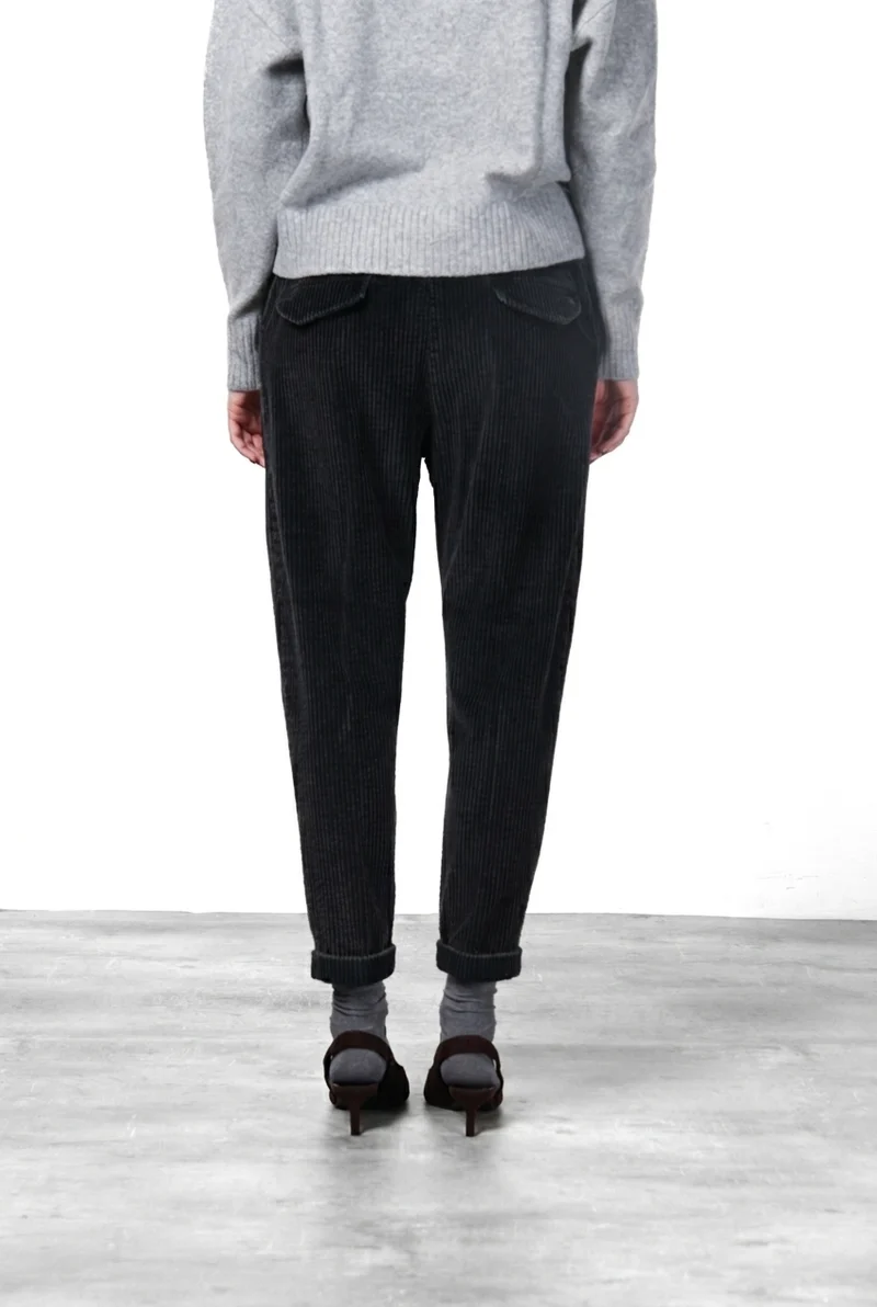 Malibu Jogger City pantalone chino donna in velluto a costa larga relaxed fit