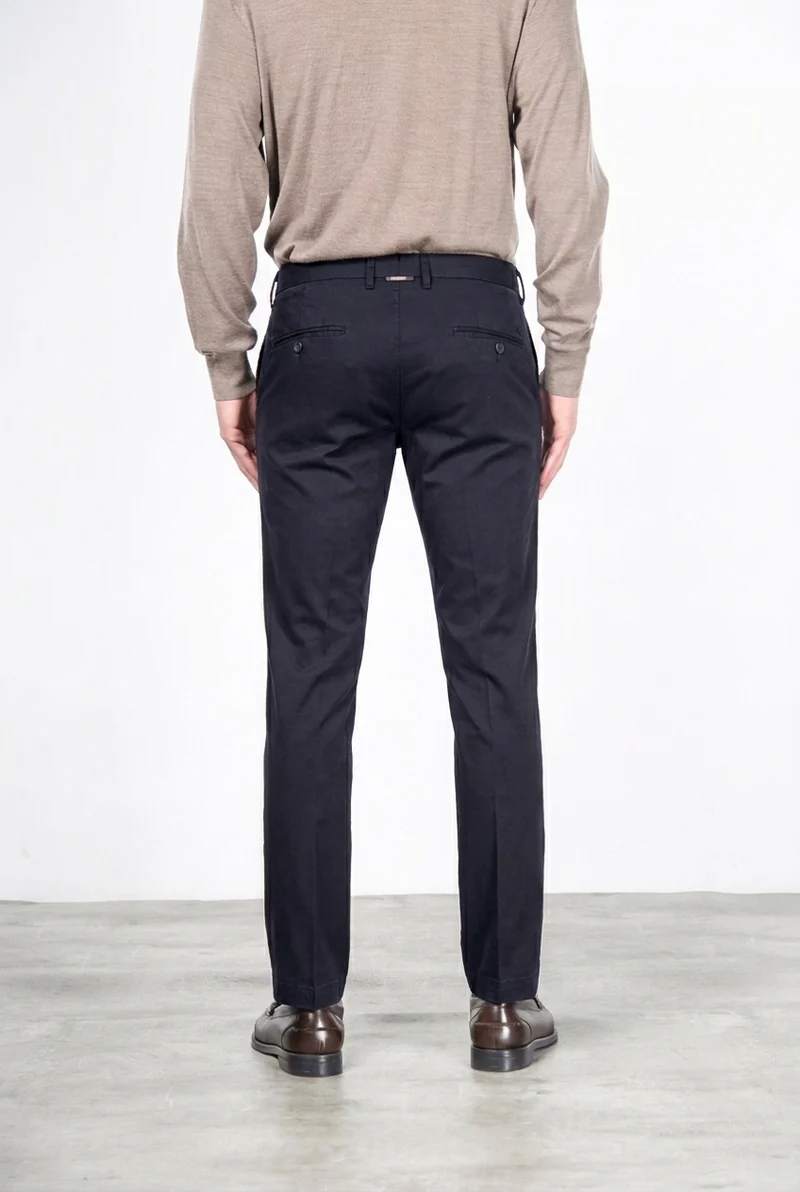 New York pantalon chino homme en gabardine stretch regular fit ①