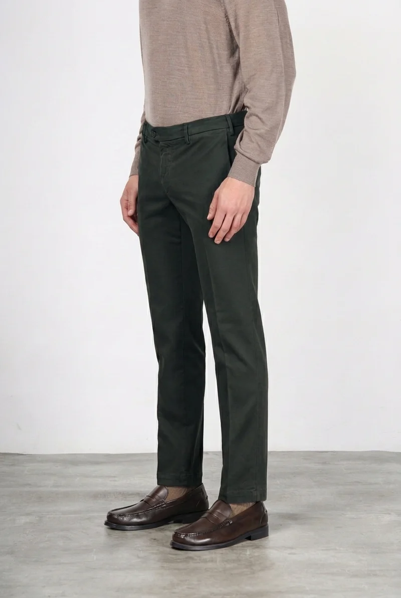 New York pantalon chino homme en gabardine stretch regular fit ①