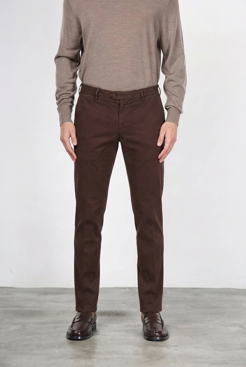 New York pantalon chino homme en gabardine stretch regular fit ①