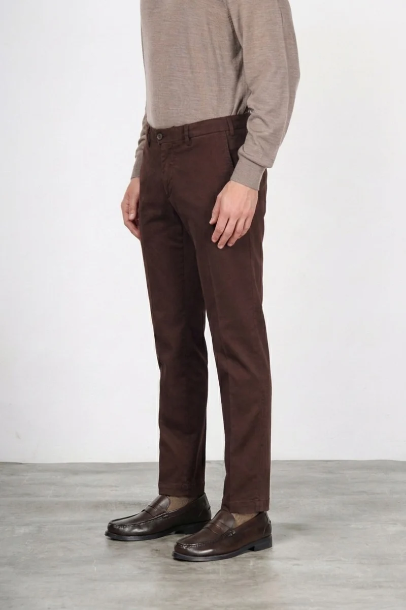 New York pantalon chino homme en gabardine stretch regular fit ①