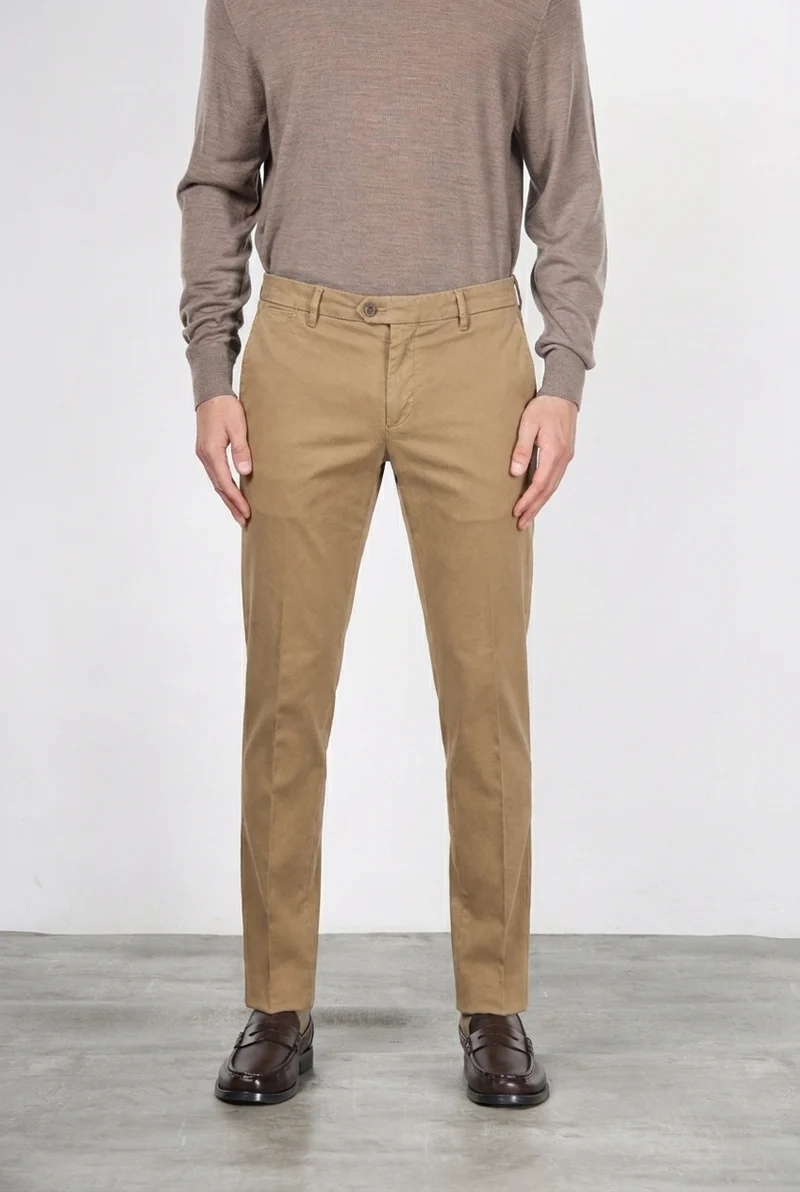 New York pantalon chino homme en gabardine stretch regular fit ①