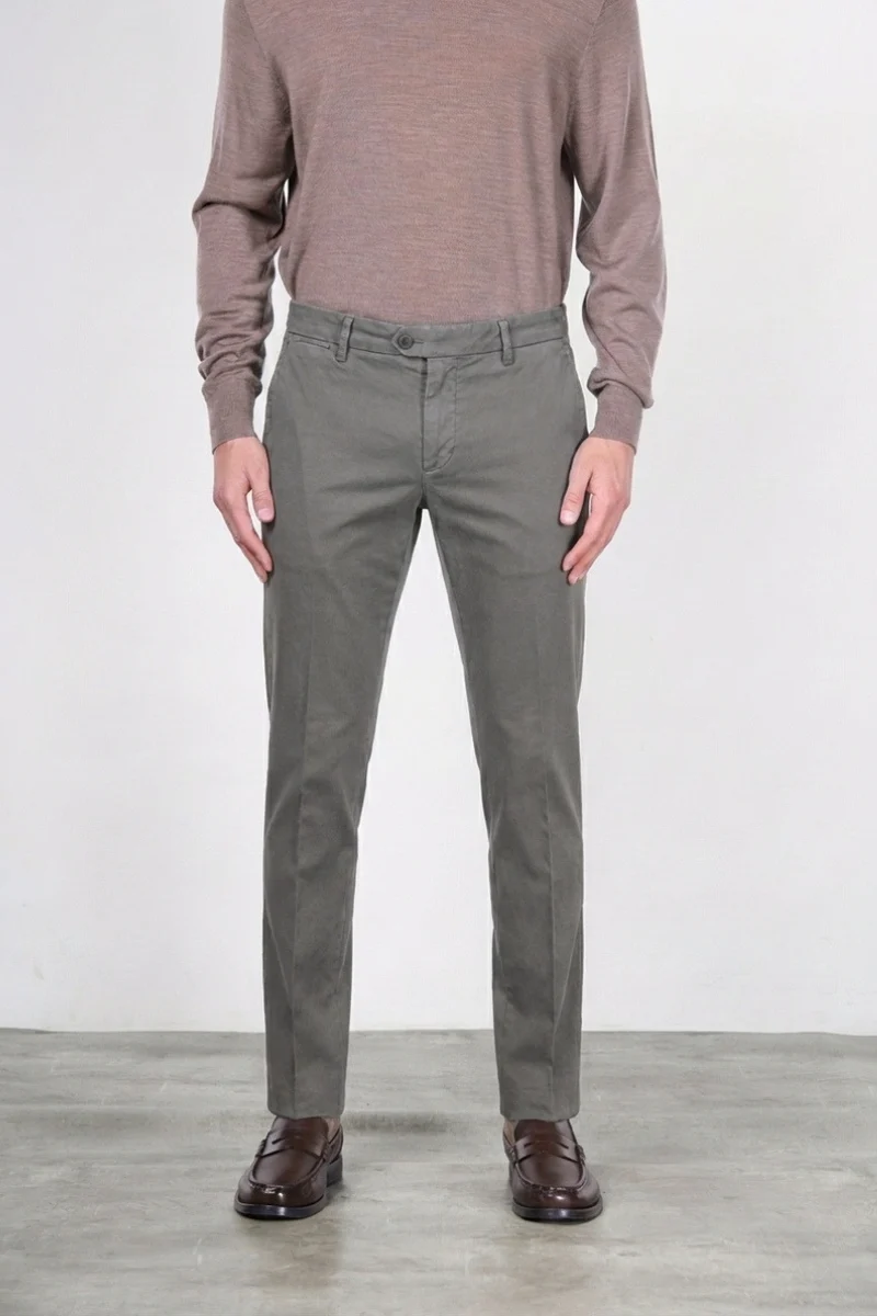 New York pantalon chino homme en gabardine stretch regular fit ①