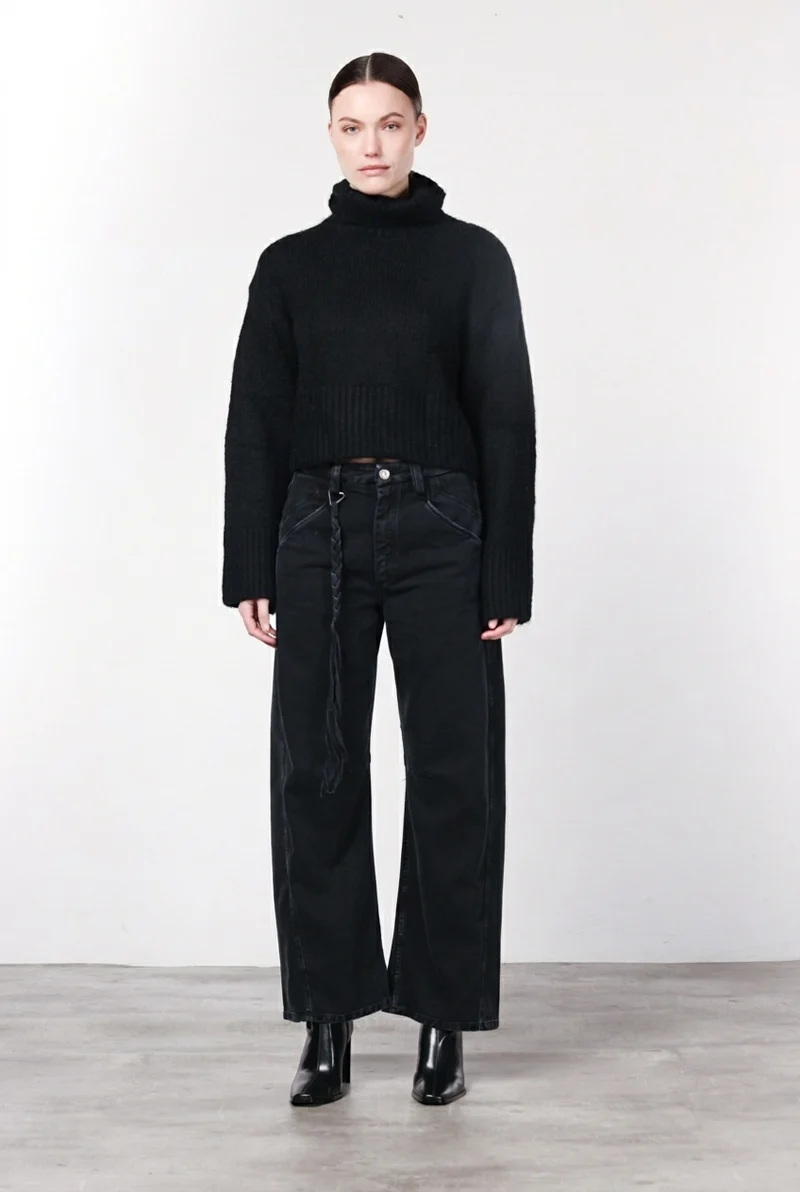 Pantalon chino femme Veronique en sergé coupe Balloon ①