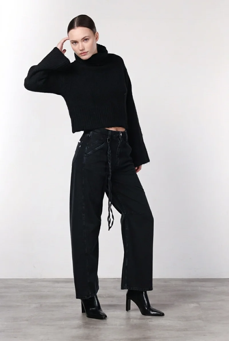 Pantalon chino femme Veronique en sergé coupe Balloon ①
