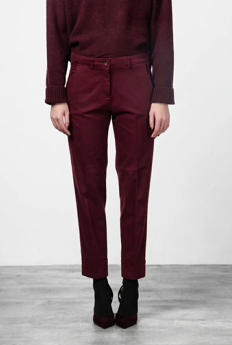 New York Carrot pantalon chino femme en satin carrot fit ①
