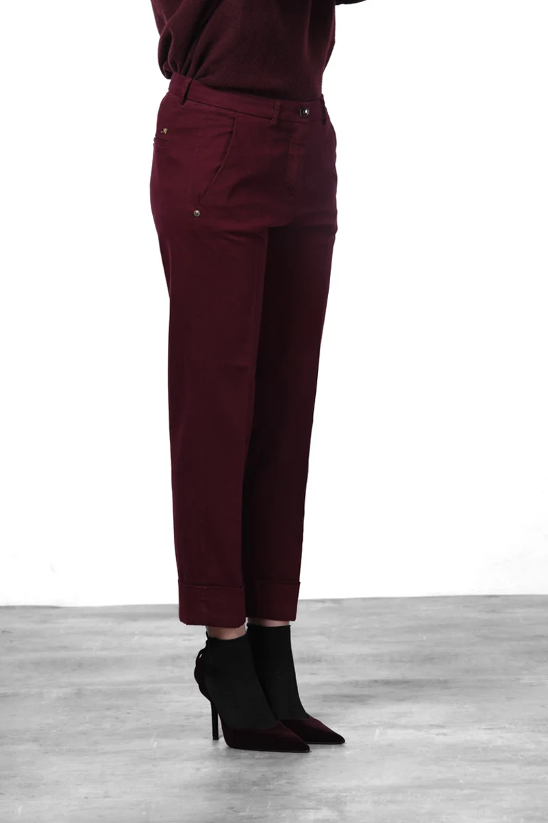 New York Carrot pantalon chino femme en satin carrot fit ①