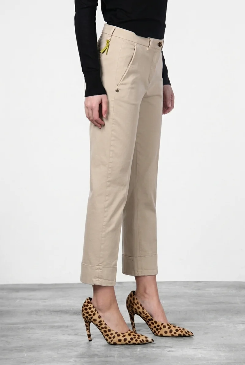 New York Carrot pantalon chino femme en satin carrot fit ①
